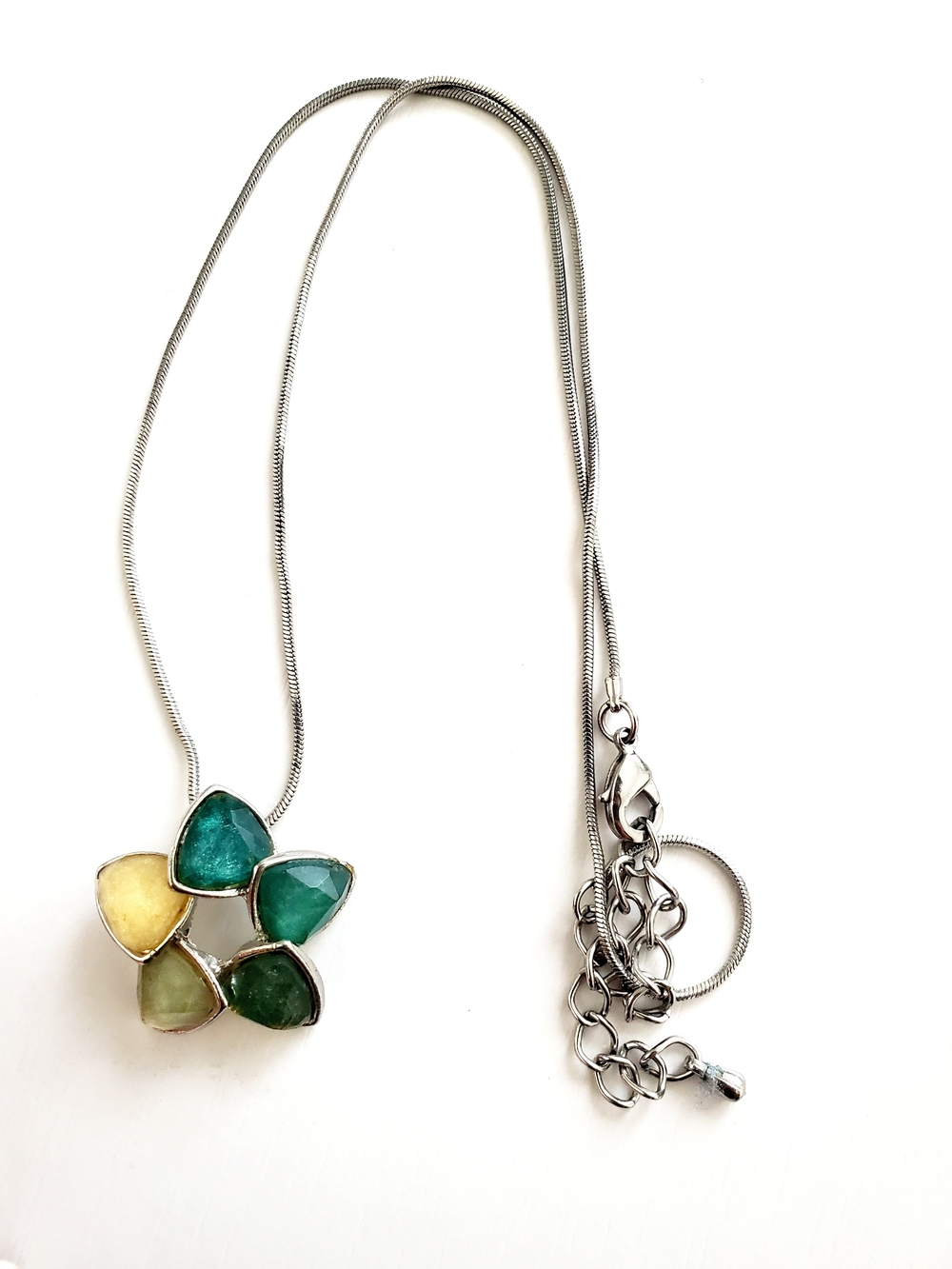 Multi-Gem Teardrop Flower Pendant Necklace - Green & Yellow